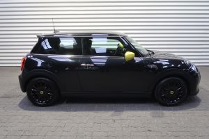 MINI Cooper SE Classic Trim 32 kWh 3-dr #911425