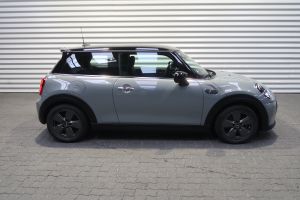 MINI Cooper SE Classic Trim 32 kWh 3-dr #911448
