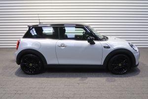 MINI Cooper SE Classic Trim 32 kWh 3-dr #911450