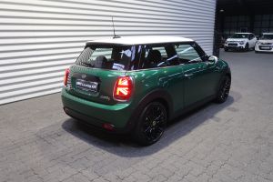 MINI Cooper SE Classic Trim 32 kWh 3-dr #911446