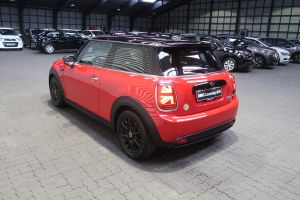 MINI Cooper SE Classic Trim 32 kWh 3-dr #911531