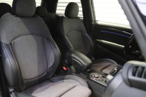 MINI Cooper SE Classic Trim 32 kWh 3-dr #911447