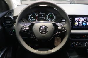 Škoda Fabia Essence MPI EVO #909884