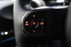 MINI Cooper SE Classic Trim 32 kWh 3-dr #911424