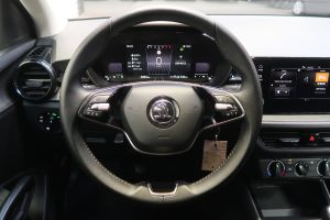 Škoda Fabia Essence MPI EVO #911438