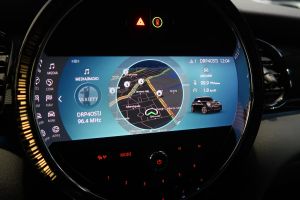 MINI Cooper SE Classic Trim 32 kWh 3-dr #911448