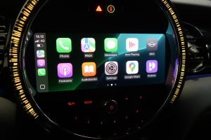 MINI Cooper SE Classic Trim 32 kWh 3-dr #911447