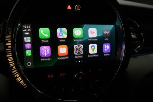 MINI Cooper SE Classic Trim 32 kWh 3-dr #911448