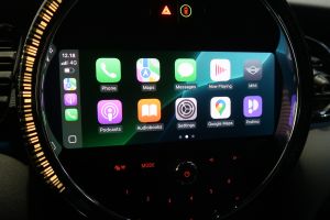 MINI Cooper SE Classic Trim 32 kWh 3-dr #911450