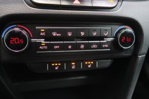 Kia Ceed Prestige T-GDi 5-dr #909567