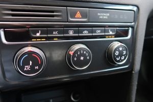 VW Golf VII Sportsvan Comfortline TSI DSG #907164