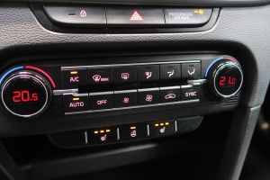 Kia Ceed Prestige T-GDi st.car #908143