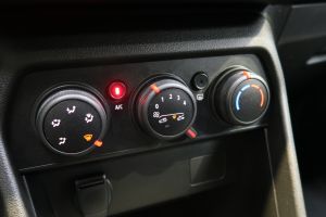 Ny Dacia Sandero Essential TCe 90 #910733
