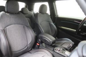 MINI Cooper SE Classic Trim 32 kWh 3-dr #910183