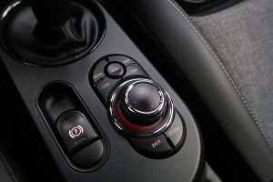 MINI Cooper SE Classic Trim 32 kWh 3-dr #910183