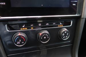 VW Golf VII Comfortline TSI 5-dr #908046