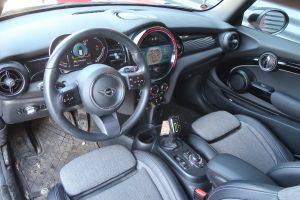 MINI Cooper SE Classic Trim 32 kWh 3-dr #910183