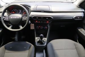 Ny Dacia Sandero Essential TCe 90 #910452