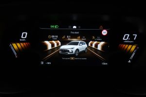 MG ZS Standard 1.5 #911402