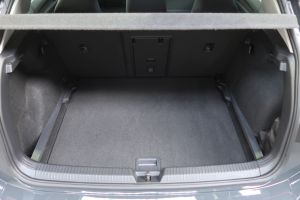 VW Golf VIII Life TSI 5-dr #909025