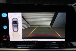 VW Golf VIII Life TSI 5-dr #909025