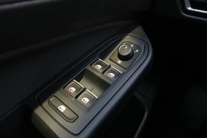 VW Golf VIII Life TSI 5-dr #909025