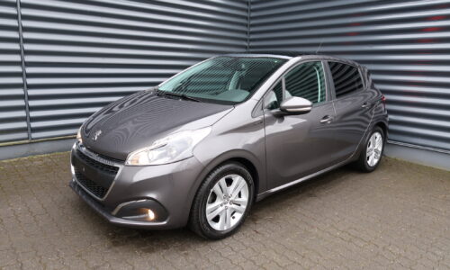 Peugeot 208 Signature Sky PureTech #906854