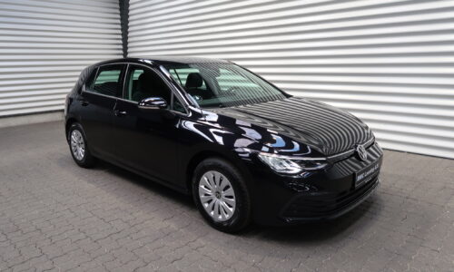 VW Golf VIII Life TSI 5-dr #907168
