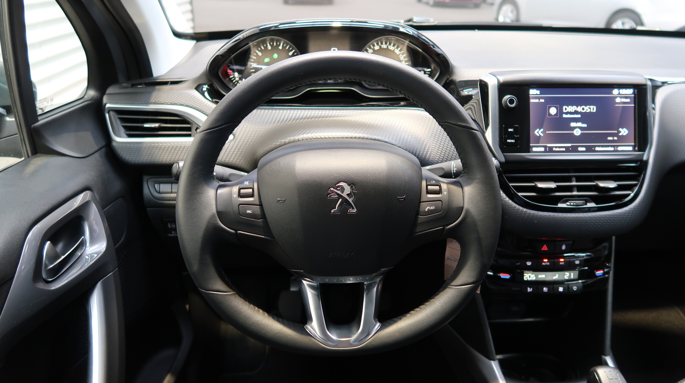 Peugeot 2008 Active PureTech #907171
