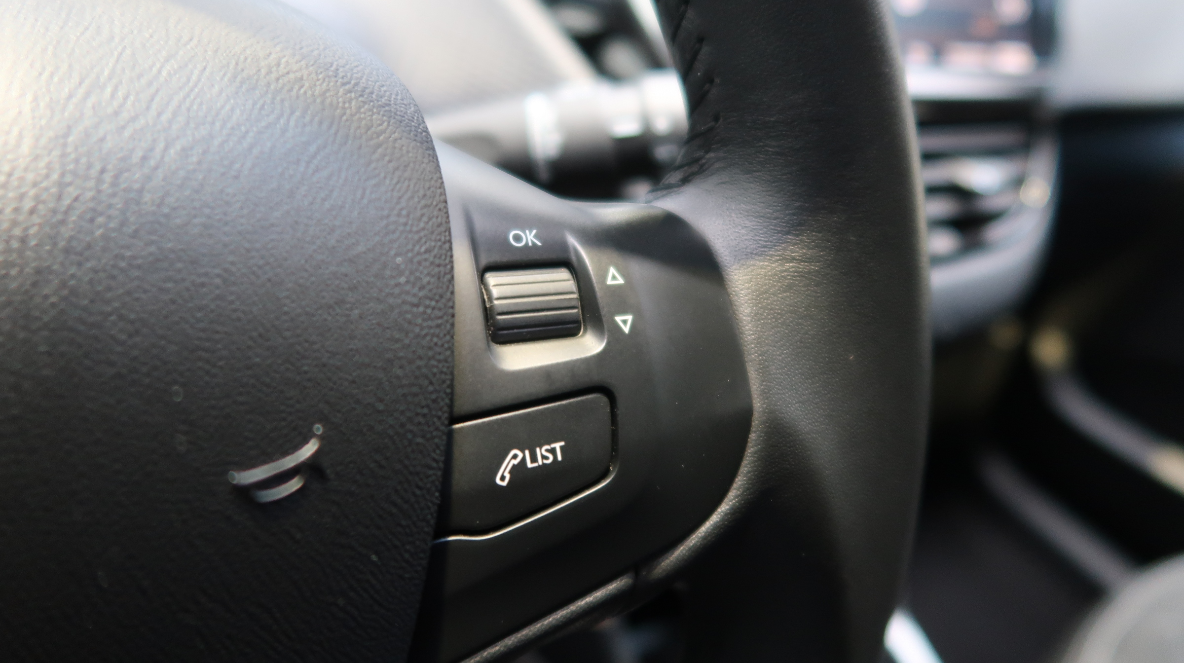 Peugeot 2008 Active PureTech #906808