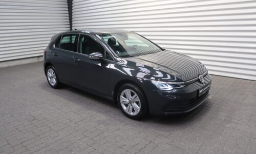 VW Golf VIII Life TSI 5-dr #909025