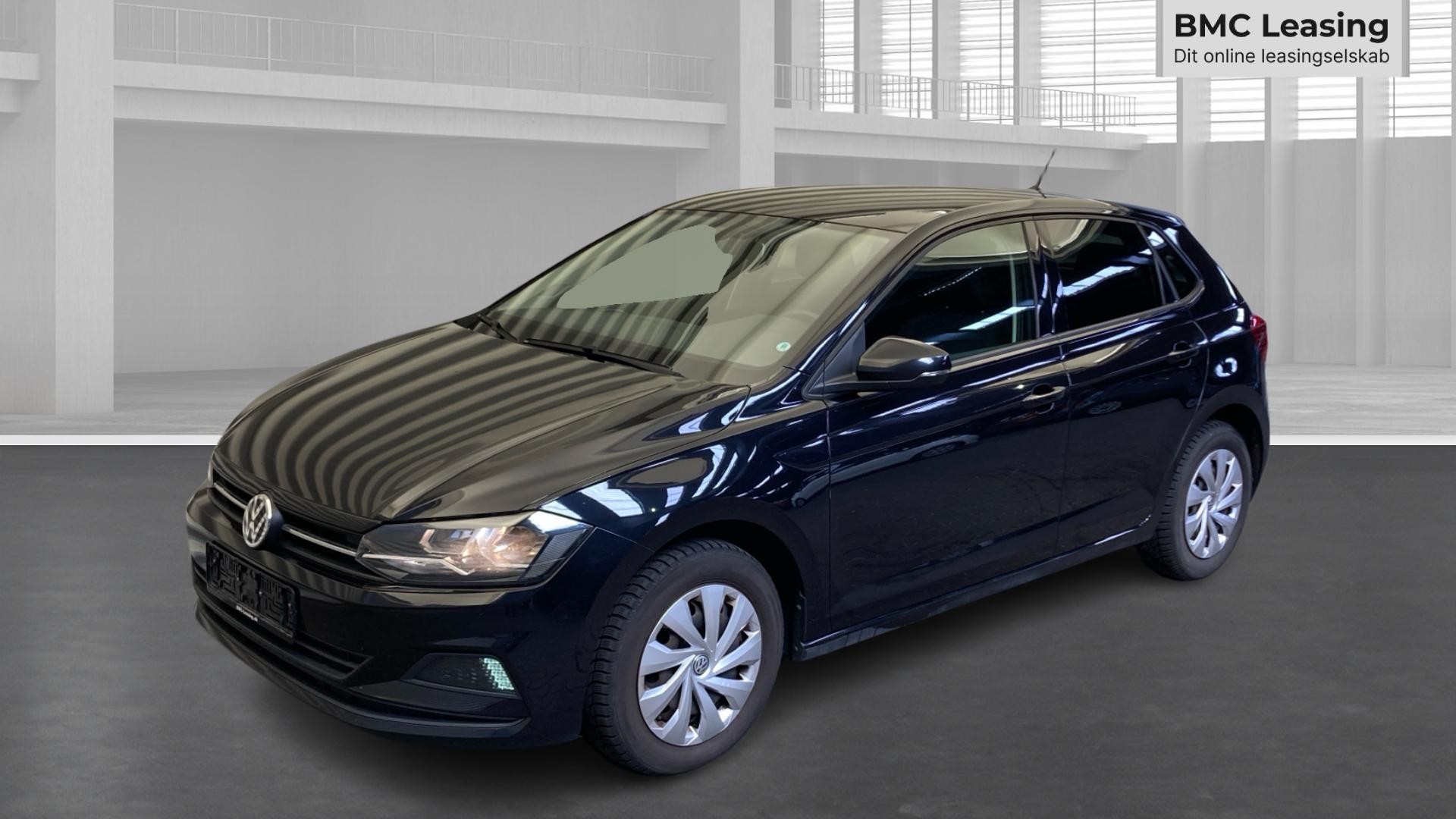 001 u26-06 906565 VW Polo Comfortline TSI - Skråt forfra, venstre