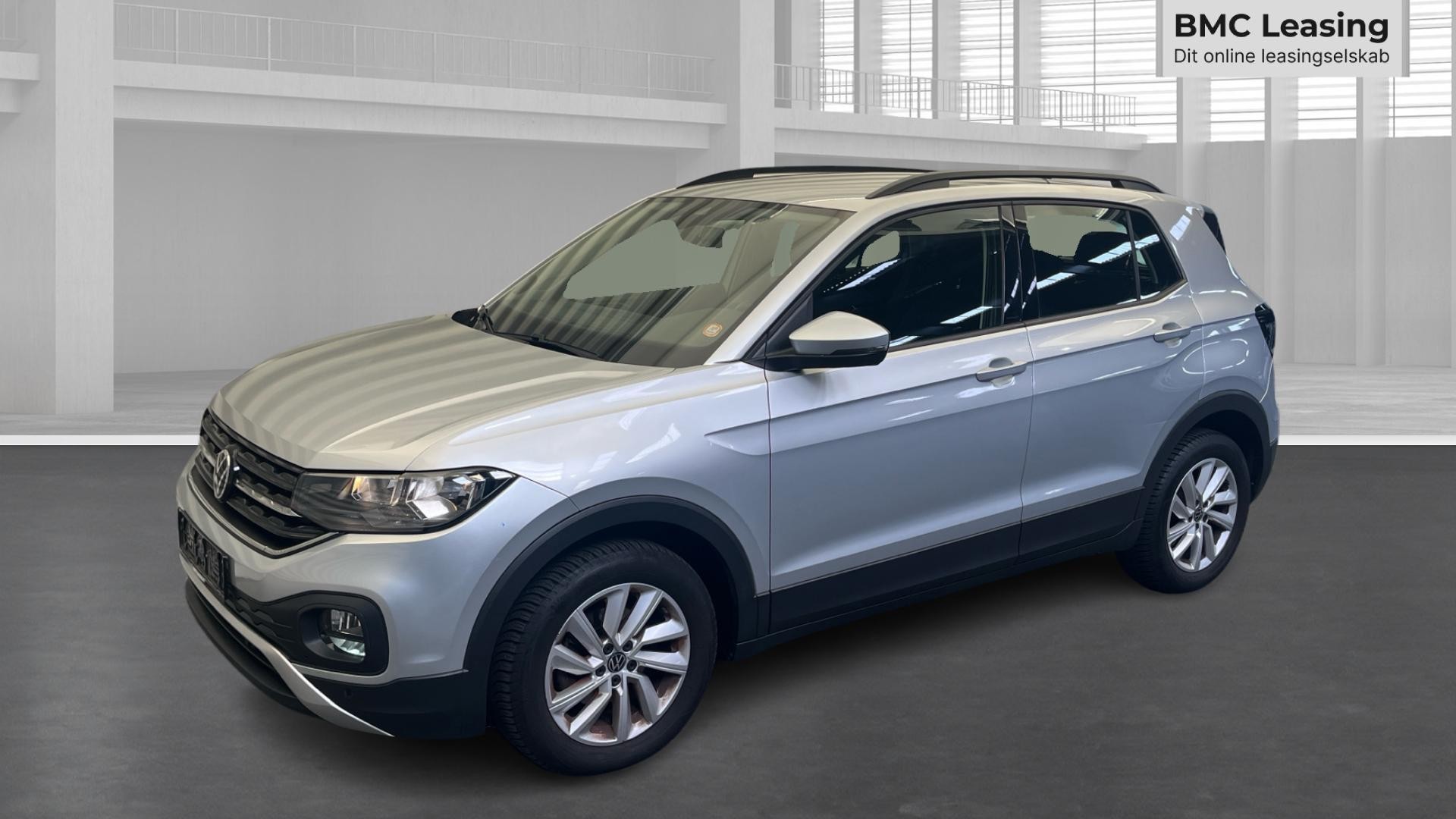 001 u26-07 908558 VW T-Cross Advance TSI DSG - Skråt forfra, venstre