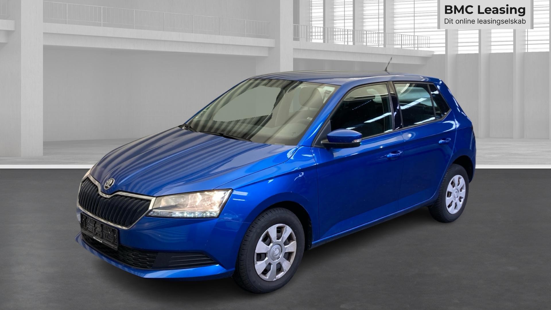 001 u26-08 905355 Škoda Fabia Active MPI 5-dr - Skråt forfra, venstre