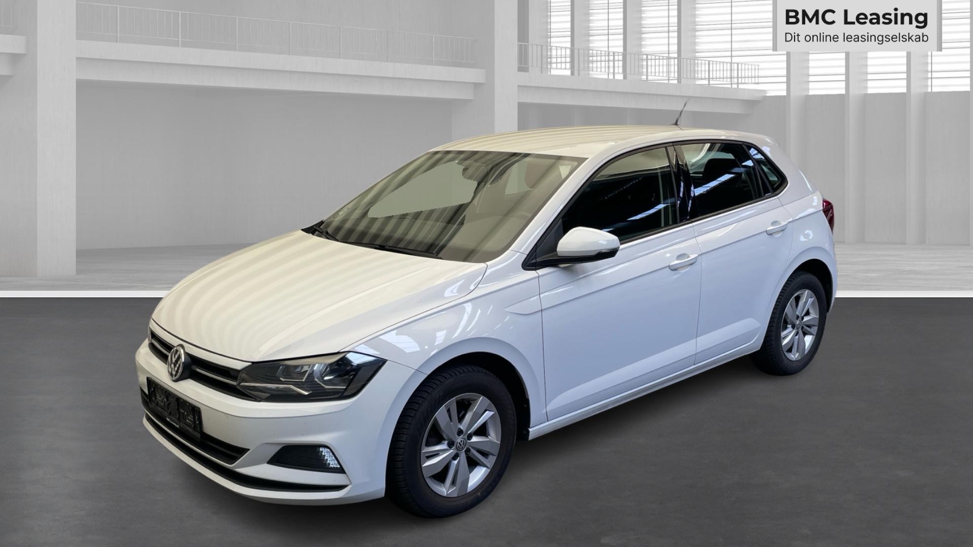 001 u26-08 905373 VW Polo Advance TSI DSG - Skråt forfra, venstre