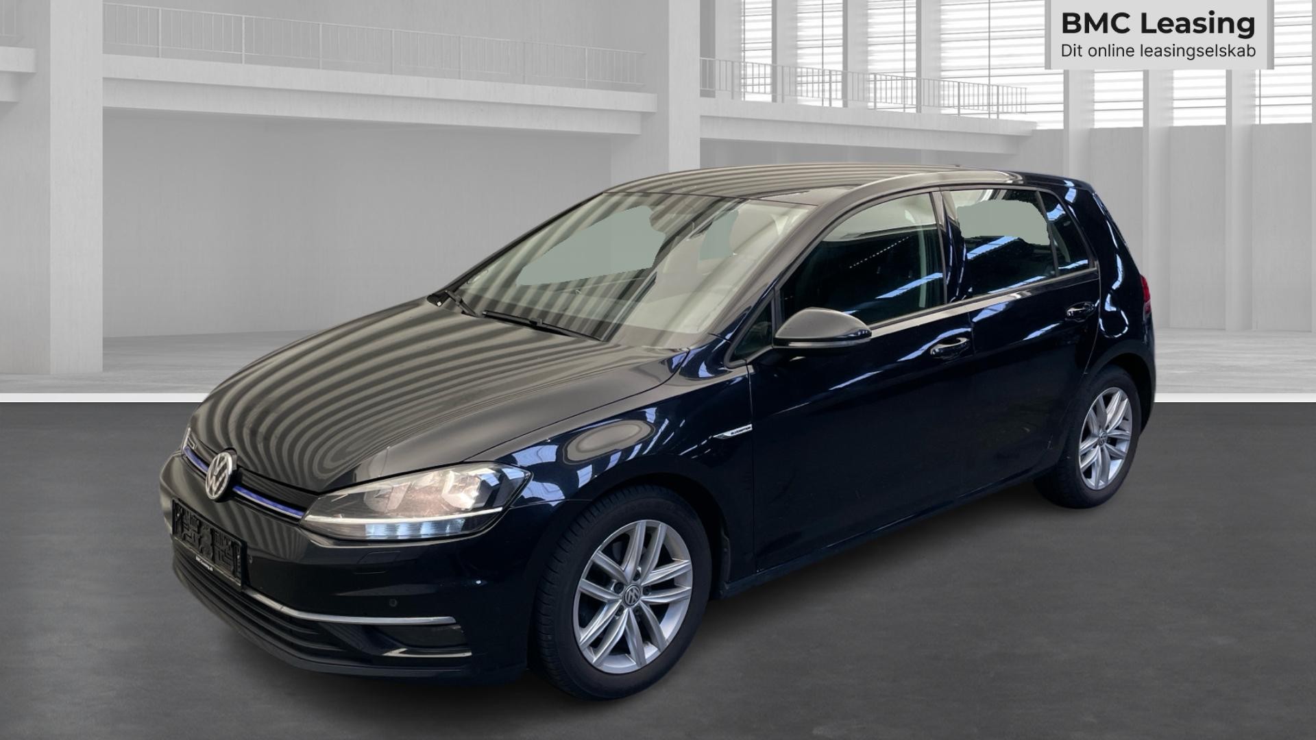 001 u26-09 904661 VW Golf VII Comfortline 1.5 TSI EVO 5-dr - Skråt forfra, venstre