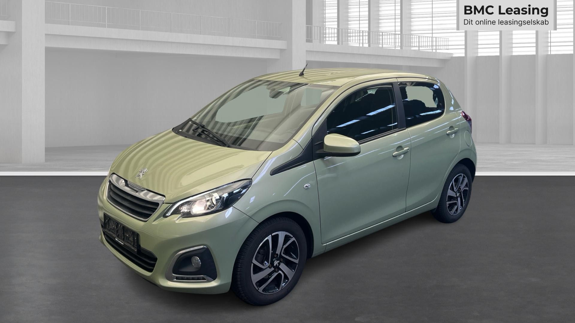 001 u26-09 907586 Peugeot 108 Edition 210+ e-VTi - Skråt forfra, venstre