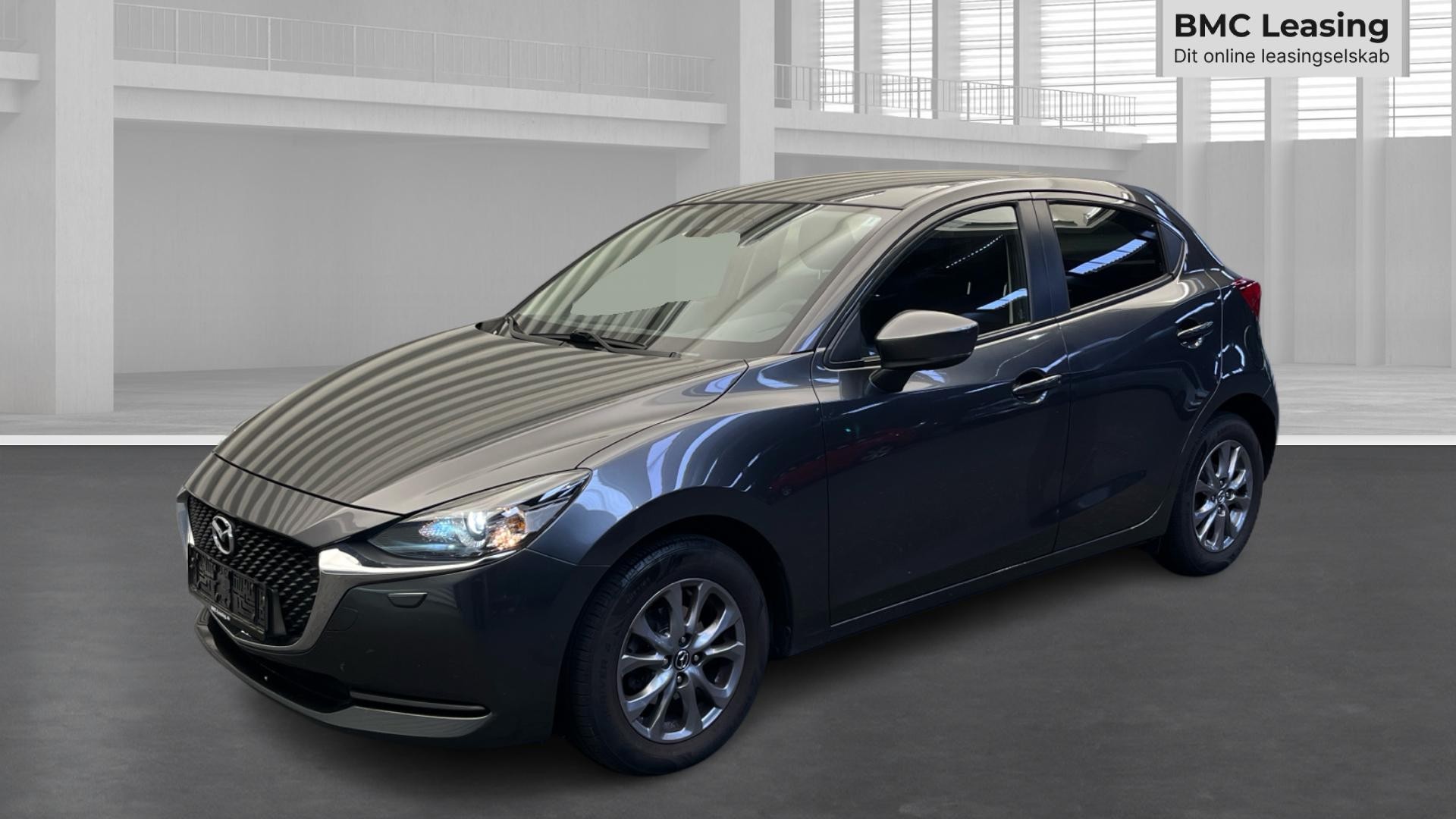 001 u26-09 907782 Mazda2 Sky SkyActiv-G aut. - Skråt forfra, venstre