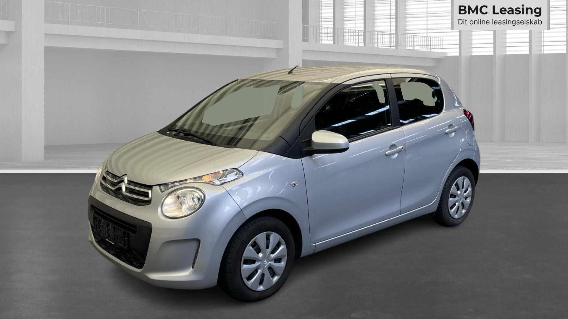 001 u26-09 910966 Citroën C1 Attaque VTi - Skråt forfra, venstre