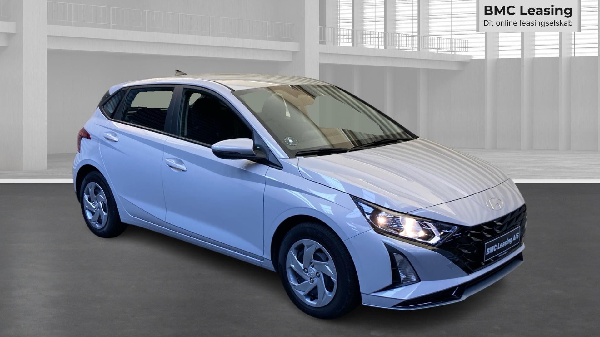 001 k26-03 Hyundai i20 Essential T-GDi aut. - Skråt forfra, højre