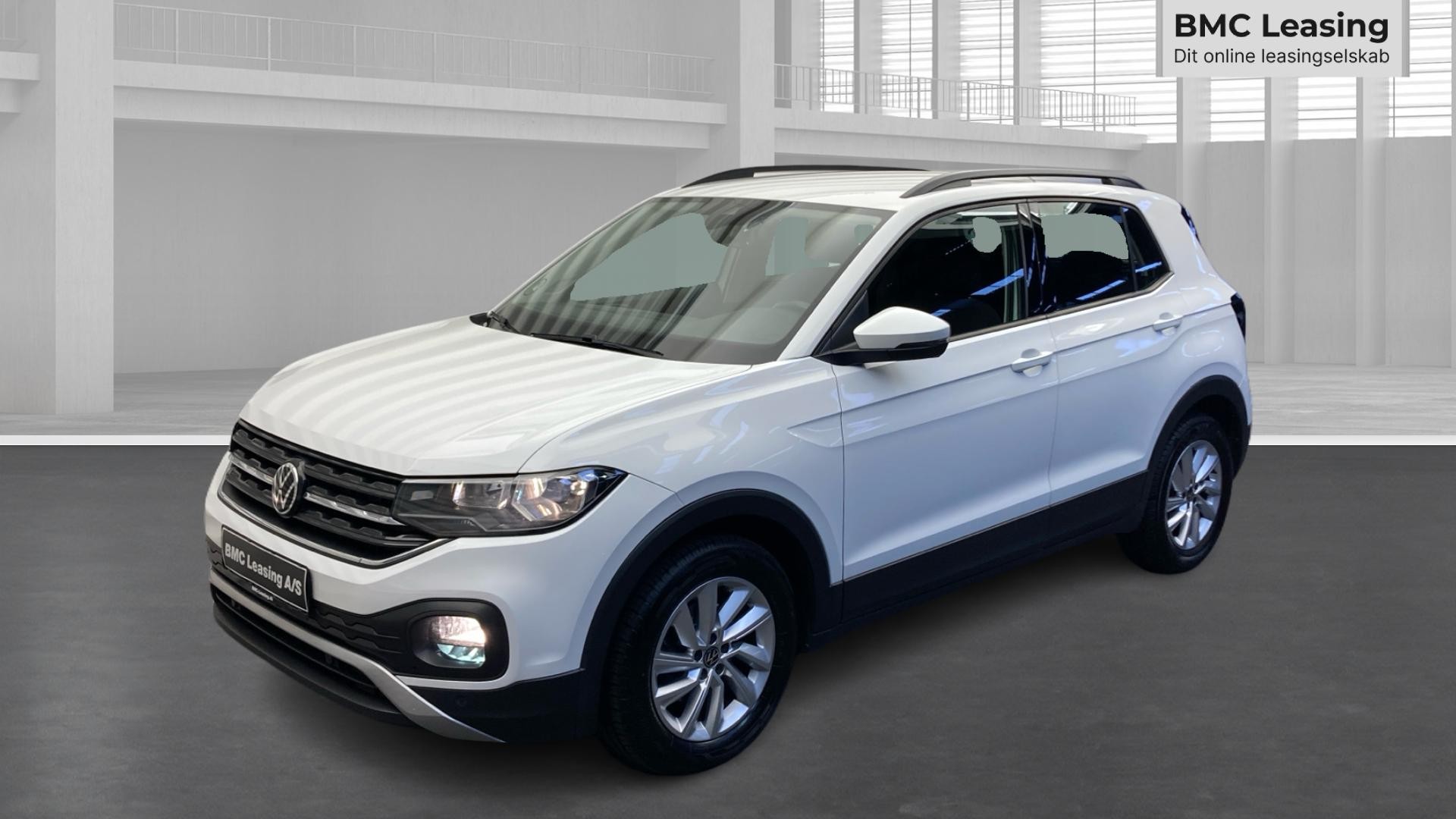 001 k26-10 908679 VW T-Cross Advance TSI DSG - Skråt forfra, venstre