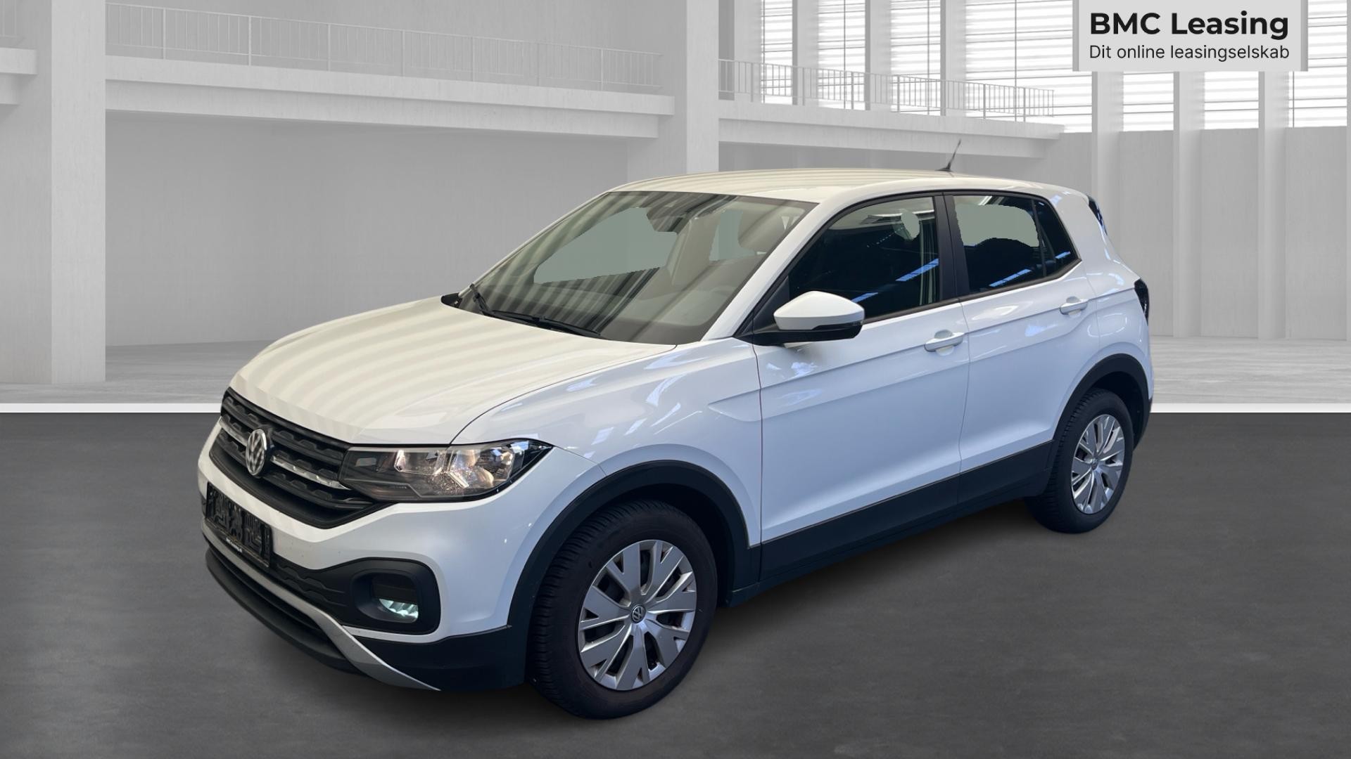 001 u26-09 906318 VW T-Cross TSI - Skråt forfra, venstre
