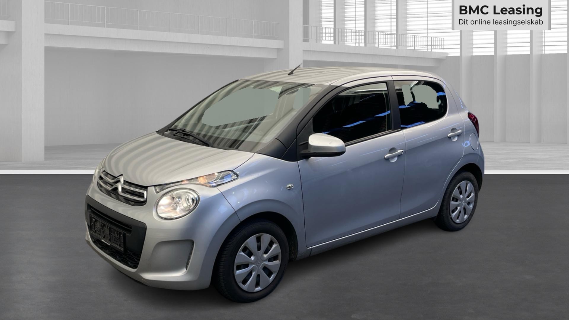 001 u26-10 906305 Citroën C1 VTR VTi - Skråt forfra, venstre